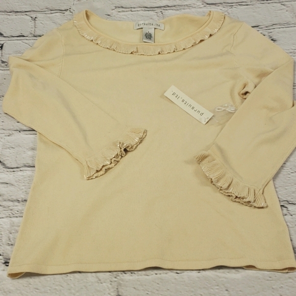 PURSUITS, Ltd. Silk Blend Embellished NWT Sweater NWT - Picture 2 of 15